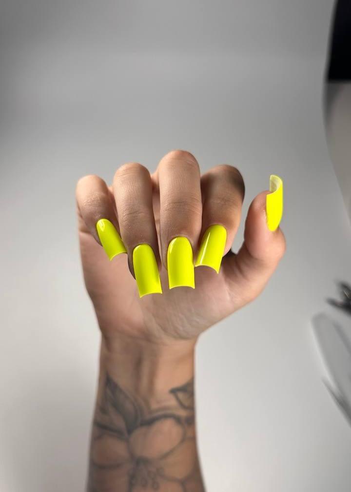 HEMA Free Gel Polish - Vibrant, Safe, and Professional-Grade
Muse Gel’s HEMA Free Gel Polish is designed to offer both vibrant color and safe application, making it a top choice for salons and nail technicians who prioritize client safety. Our formula is free from HEMA, a common allergen that can cause irritation, making it suitable for clients with sensitive skin. Key benefits include:
Vegan and Cruelty-Free: An ethical and sustainable option for nail techs and salons committed to responsible beauty prac