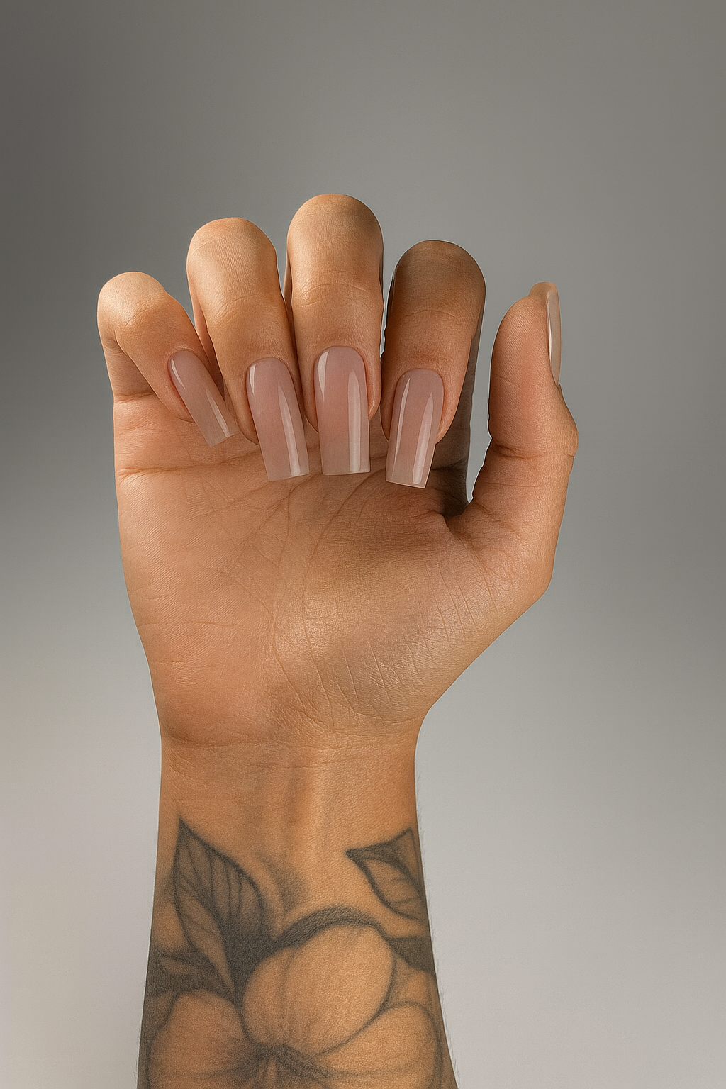 Cool Brown builder sculpting gel with a soft taupe tone. HEMA & TPO free, vegan, self-leveling, long wear. Perfect for overlays, sculpting & natural neutrals.